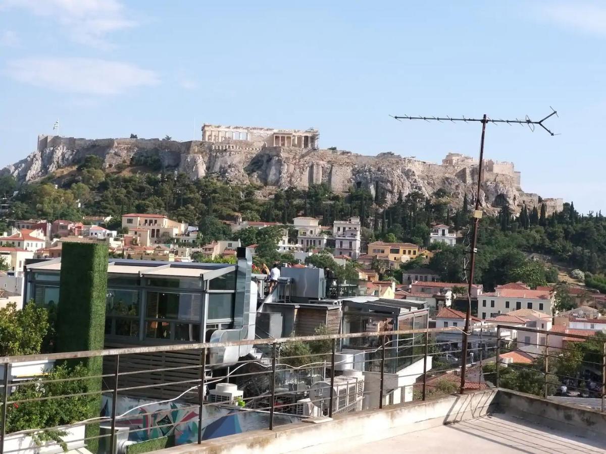 Amazing Apartments @ Monastiraki Subway Station Athen Exterior foto