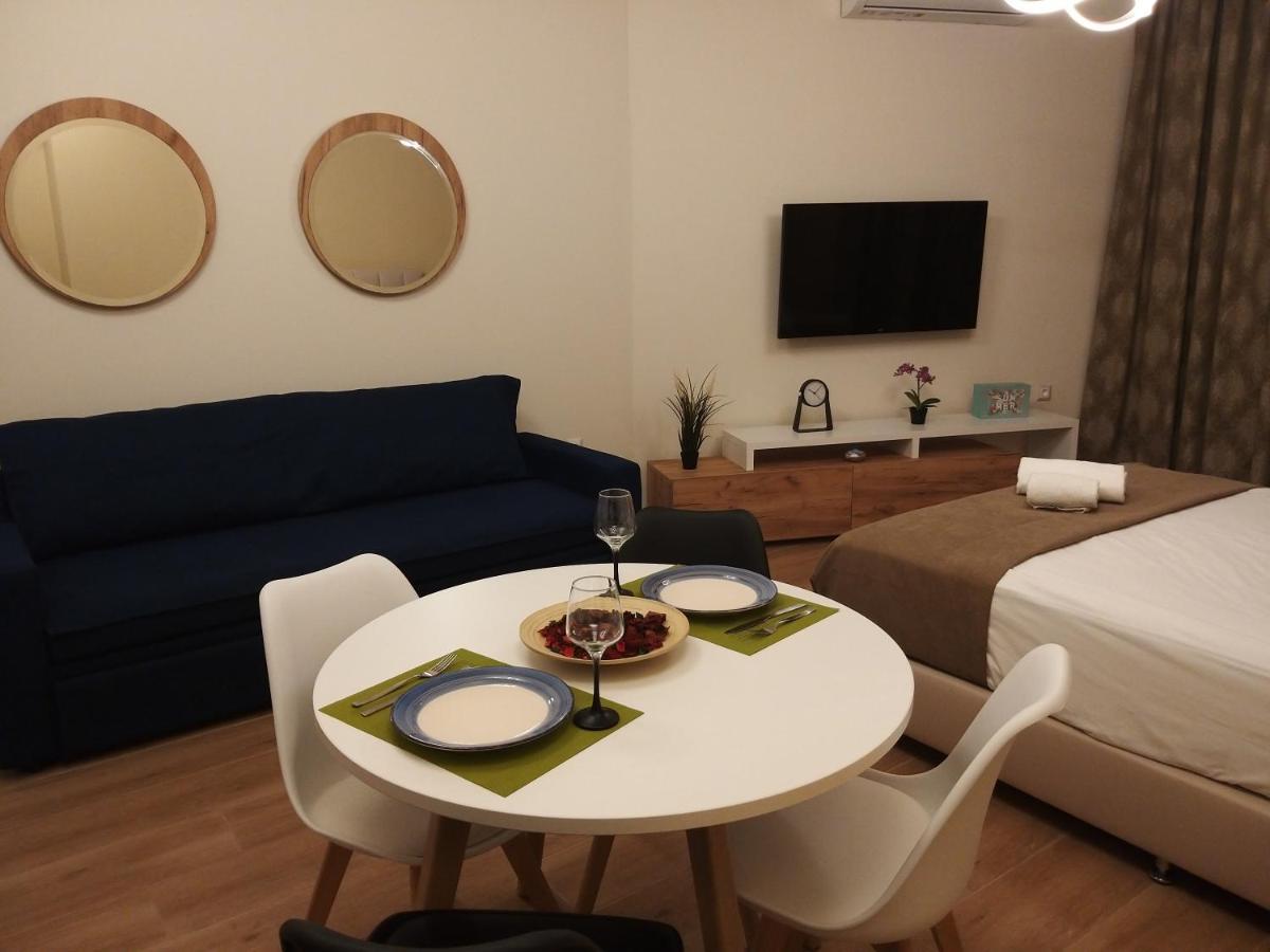Amazing Apartments @ Monastiraki Subway Station Athen Exterior foto